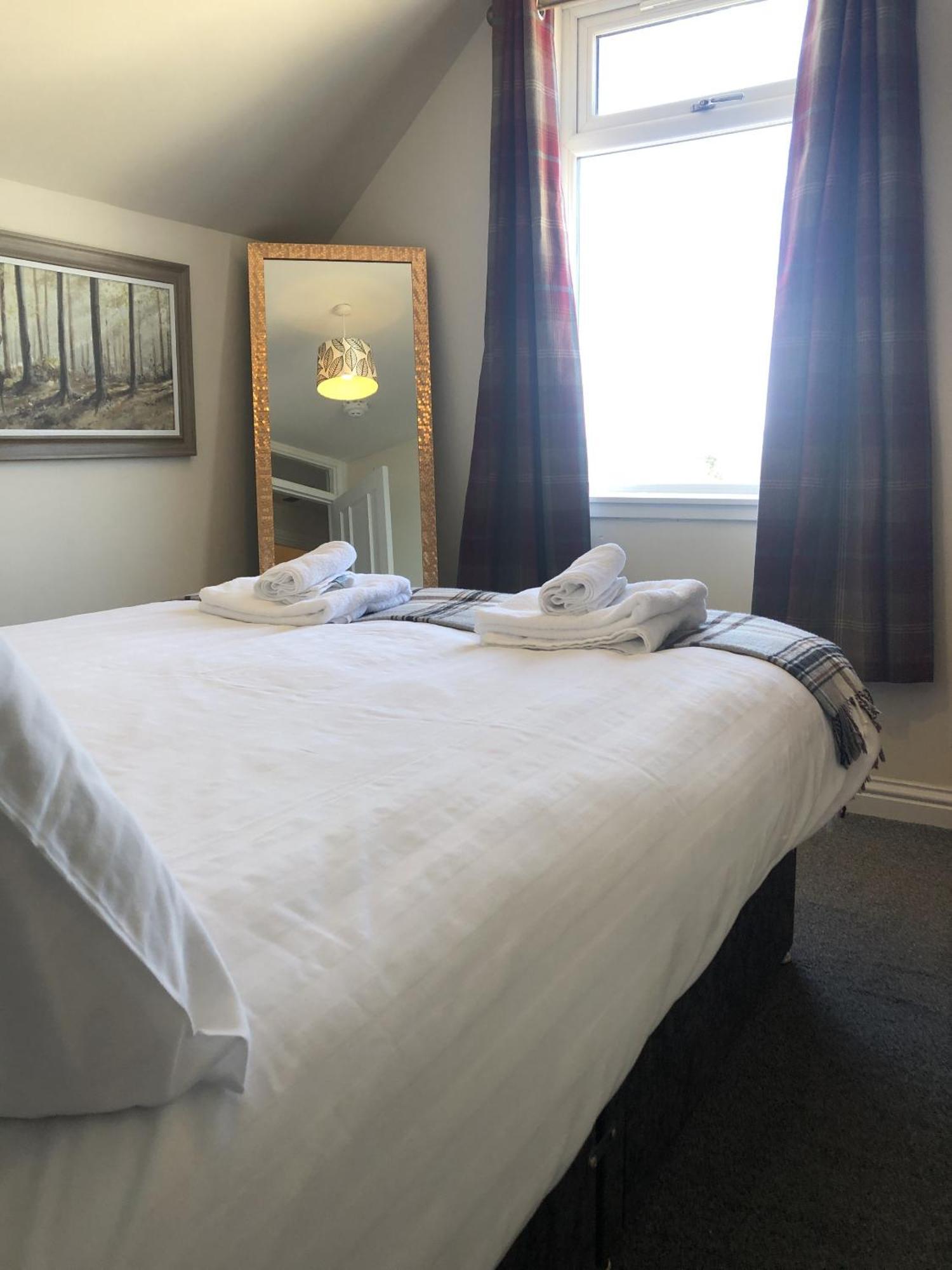 The Millcroft Gairloch Quarto foto